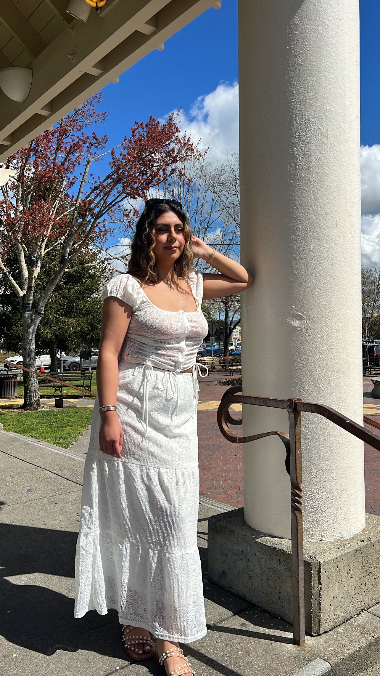 MAXI LACE SKIRT