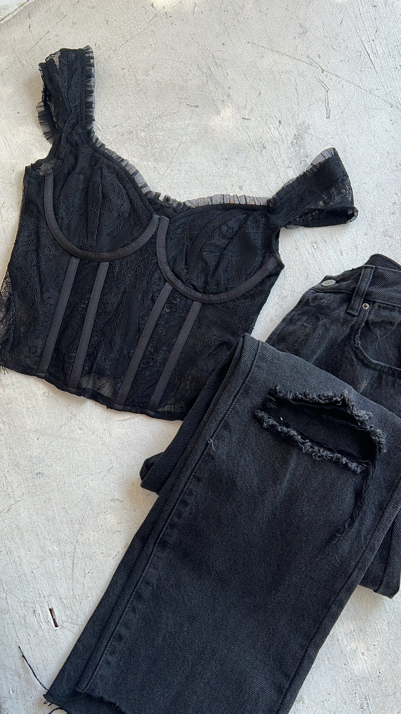 LACE BLACK CORSET