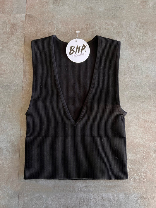 Deep V Crop Tank (Black)